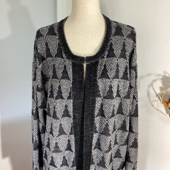 14TH & UNION WOMAN PLUS 2X GEOMETRIC OPEN FRONT KNIT SWEATER CARDIGAN DUSTER - Picture 7 of 13